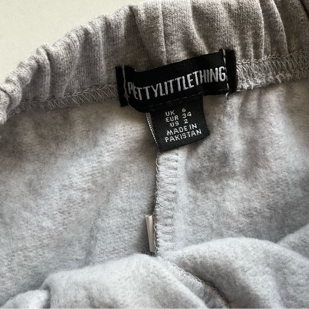 Pretty Little Thing Basic Grey Cuffed Hem Sweatpa… - image 6